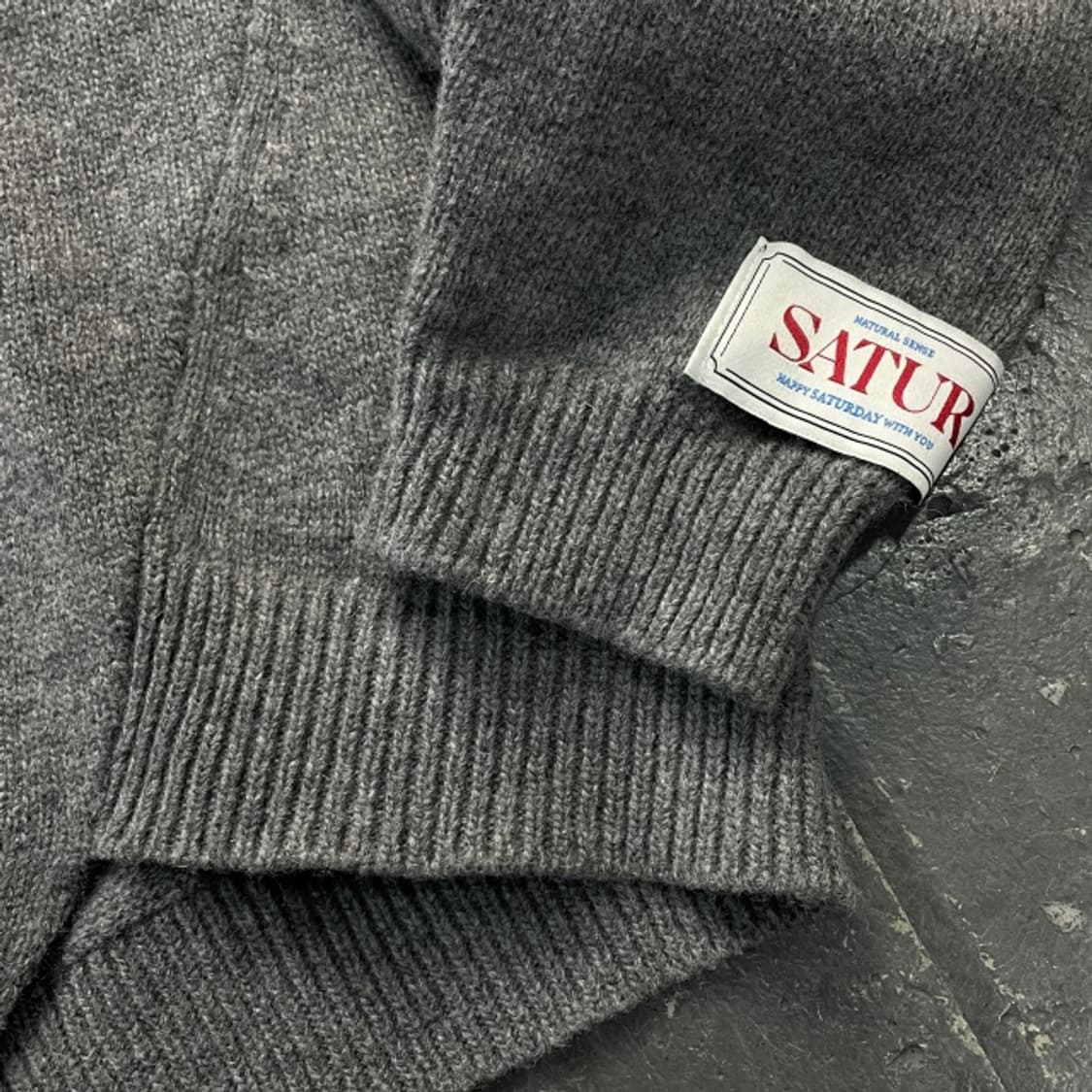 100 세터 더블린 언발란스 캐시미어 니트  상품이미지3