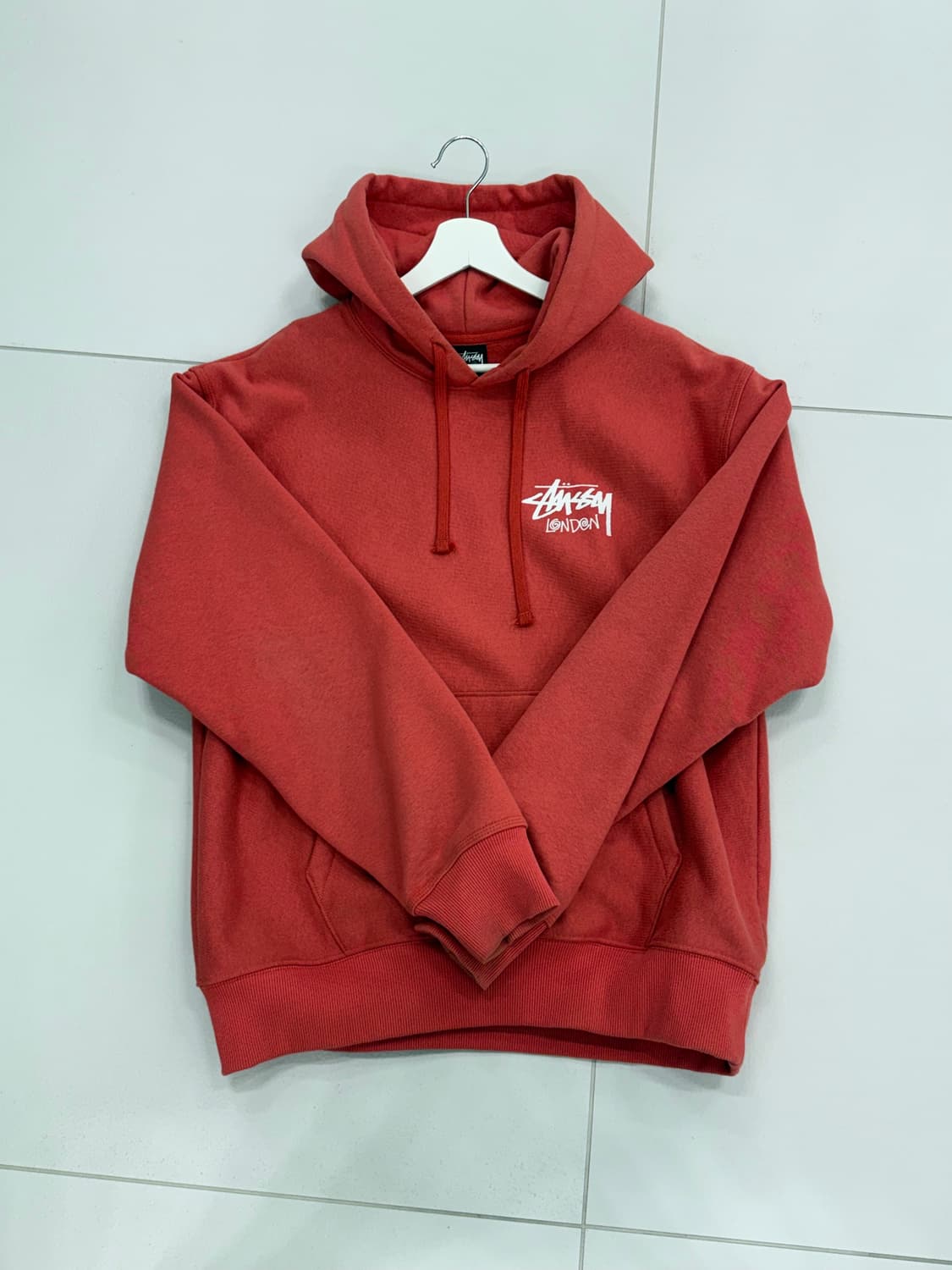 스투시 후드티 런던 상품이미지1
