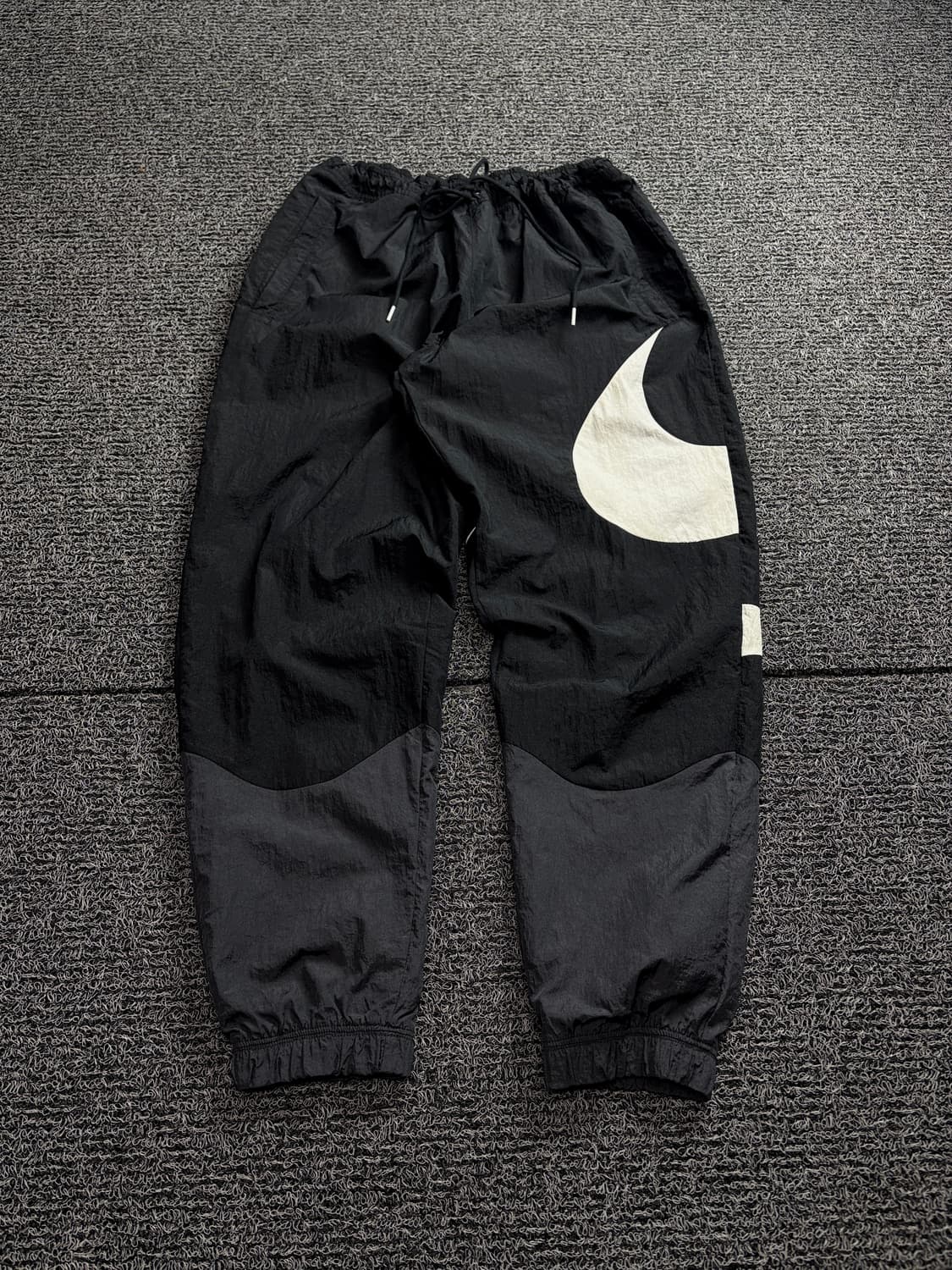 나이키 신형 빅스우시 나일론 트랙팬츠 블랙 1536 상품이미지2