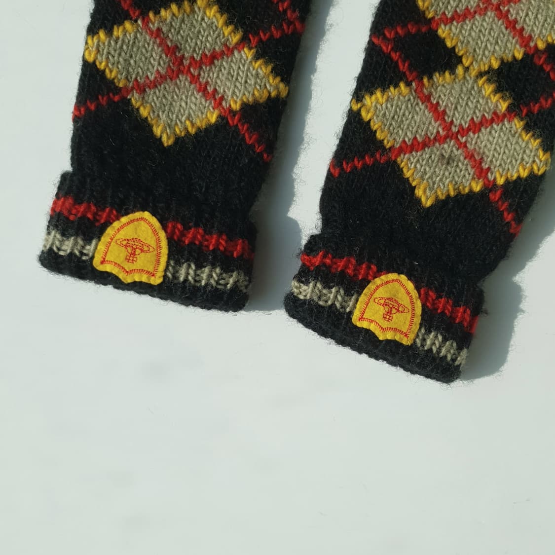 Vivienne Westwood ORB logo mittens 상품이미지5