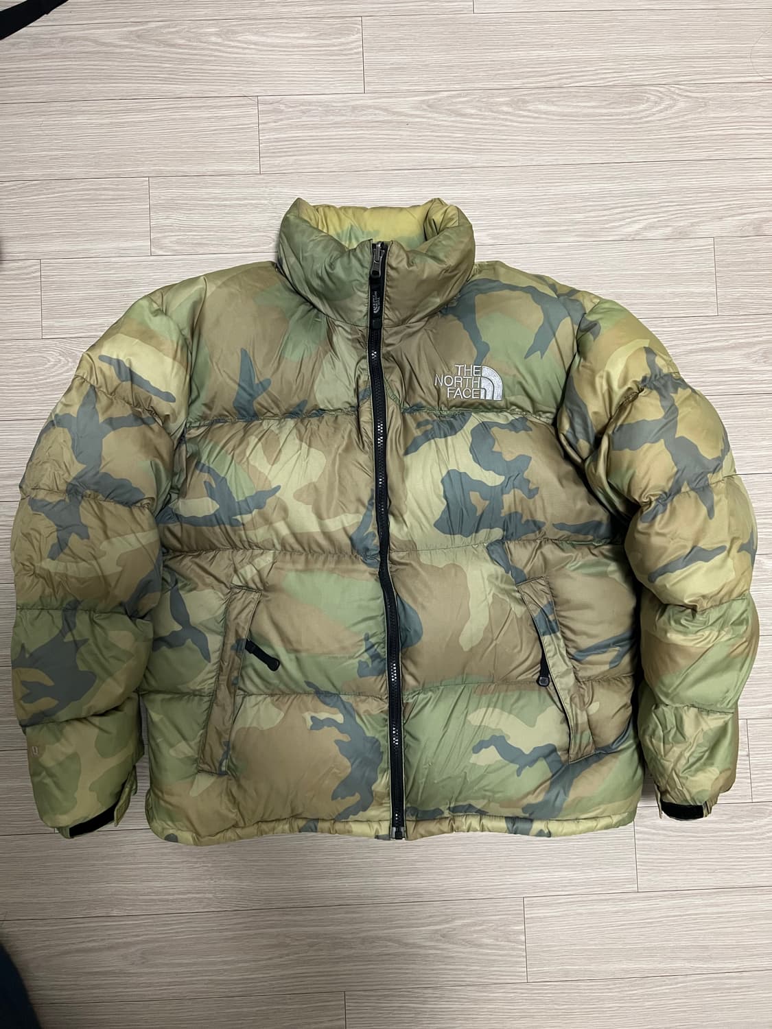 노스페이스 카모 눕시 센터로고 M사이즈 상품이미지2