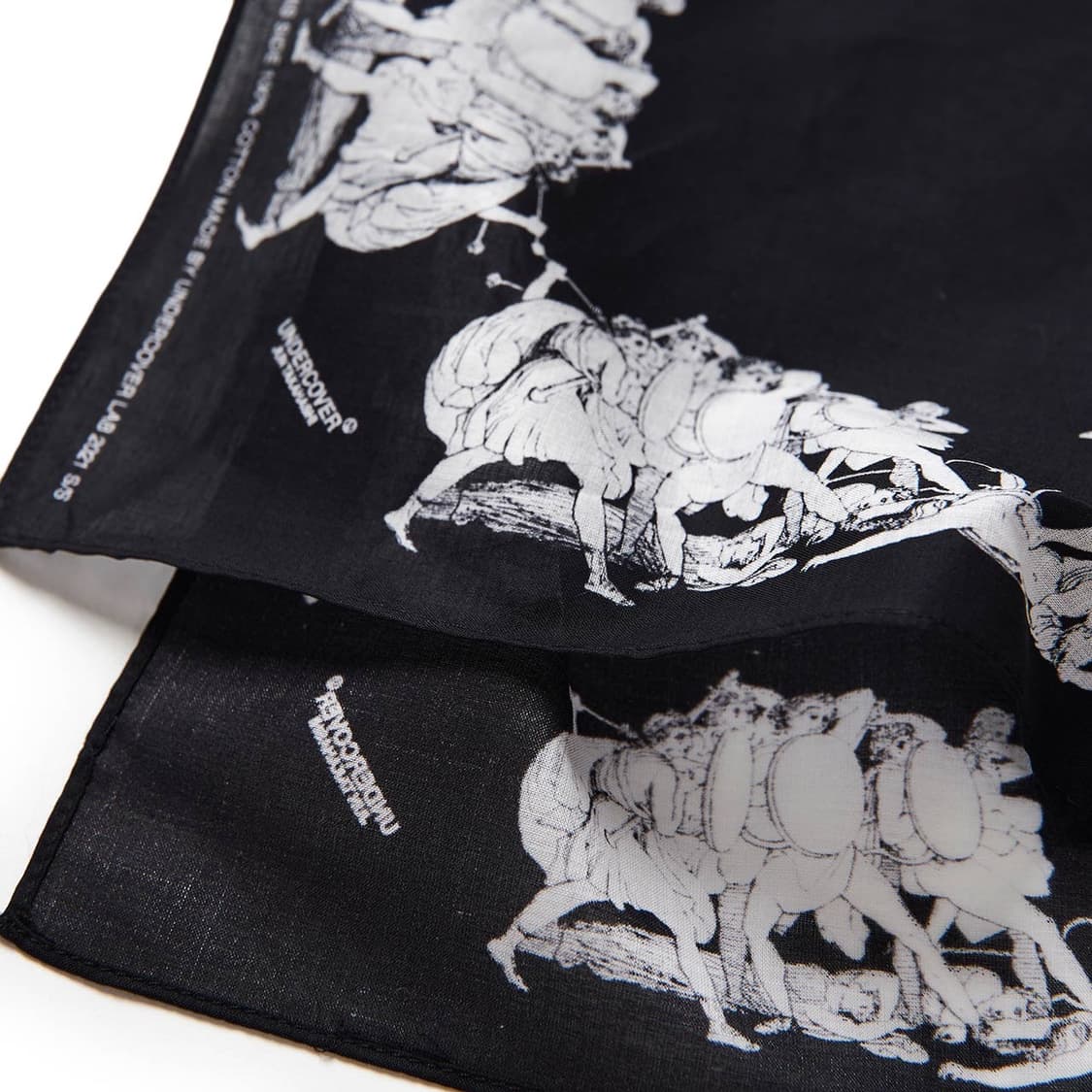 UNDERCOVER 언더커버 UFO ‘Bandana Scarf 상품이미지2