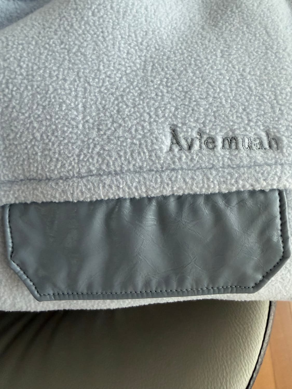 아비에무아 오버사이즈 로고플리스쟈켓 상품이미지7