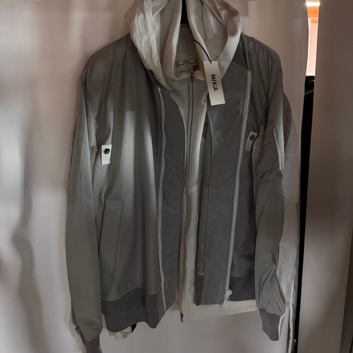 나이키x사카이 NRG 레이어드 봄버 자켓 그레이 XL 상품이미지2