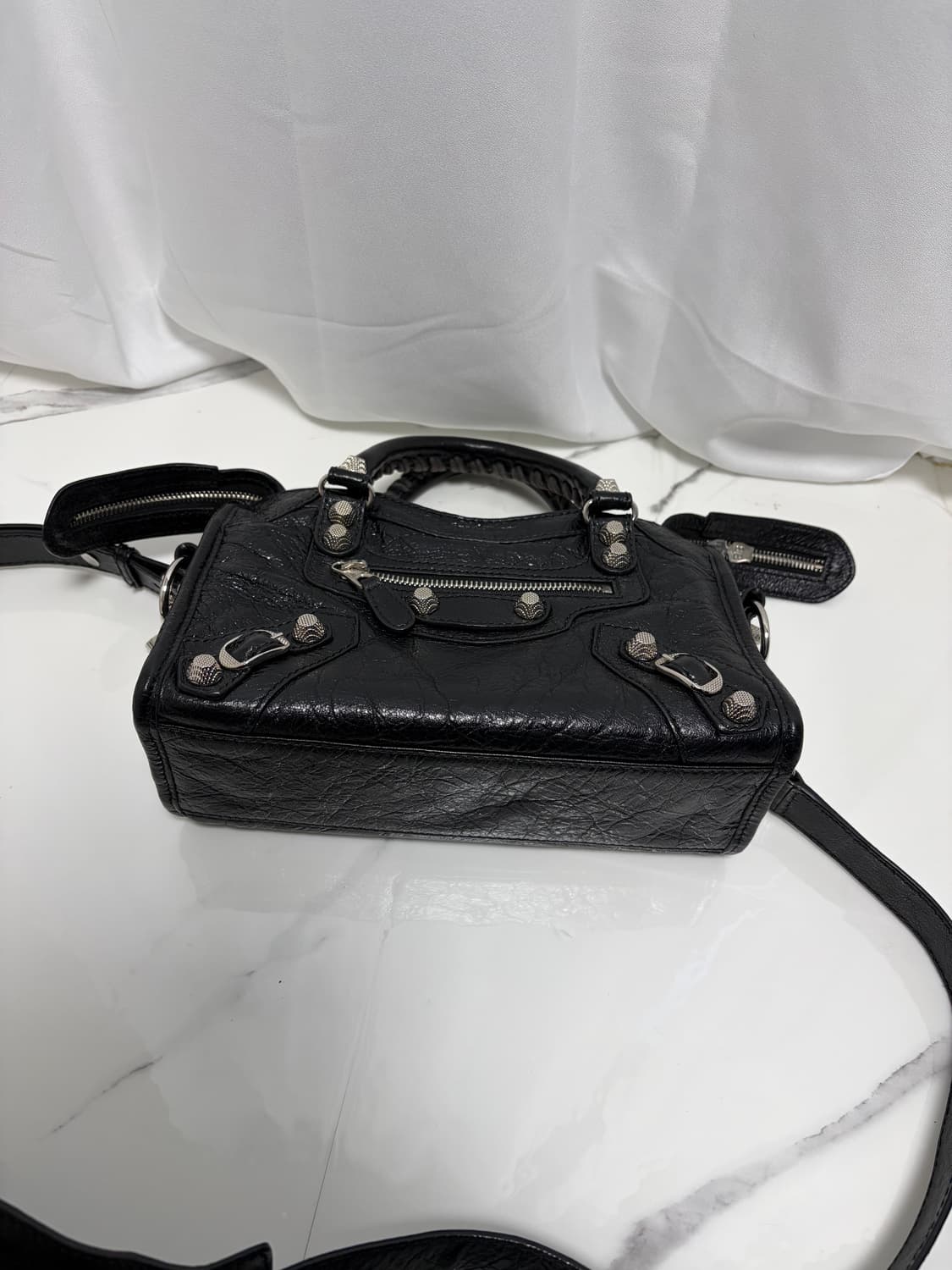 (정품) 발렌시아가 모터백 미니 상품이미지3