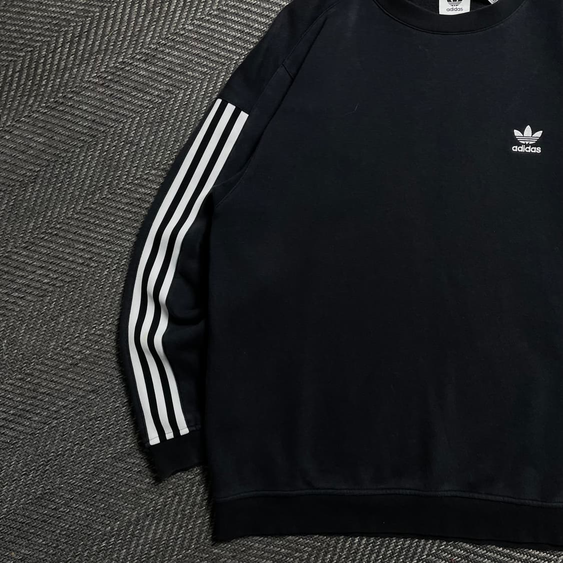 아디다스 트레포일 삼선 스트라이프 박시핏 긴팔 티셔츠 y 6048 상품이미지3
