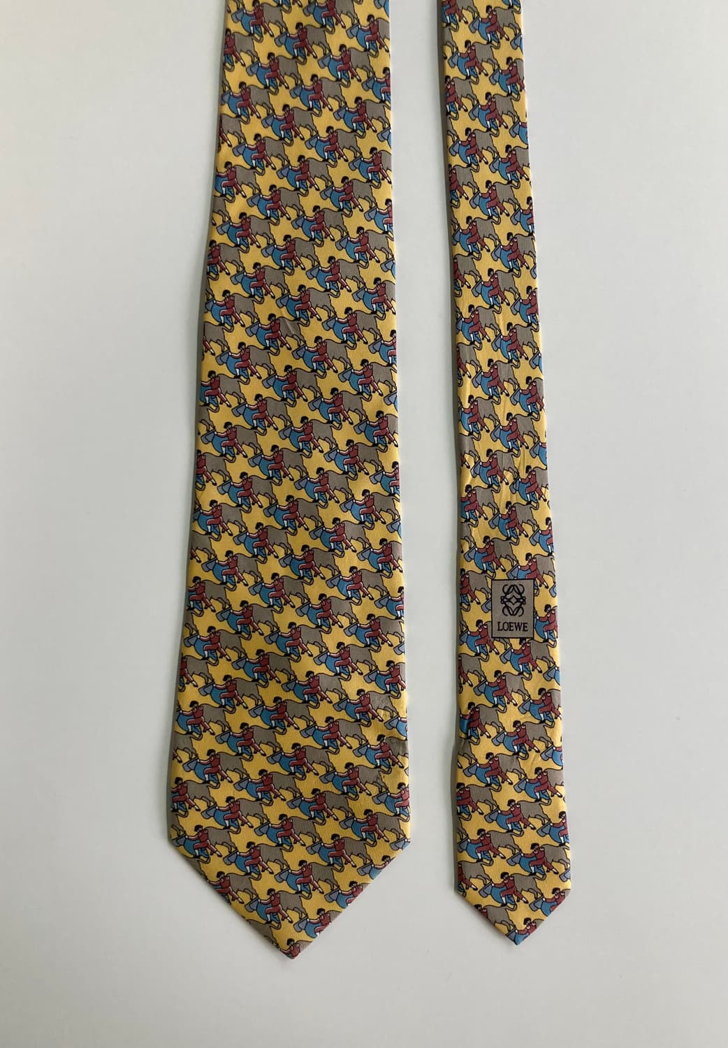 로에베 넥타이 상품이미지1