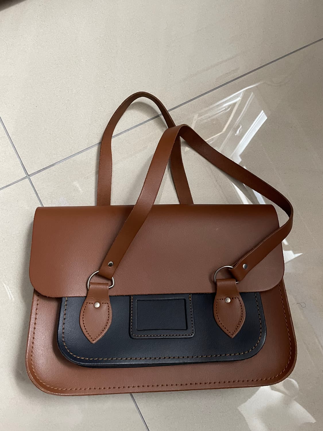 꼼데가르송 브라운 사첼백 상품이미지1