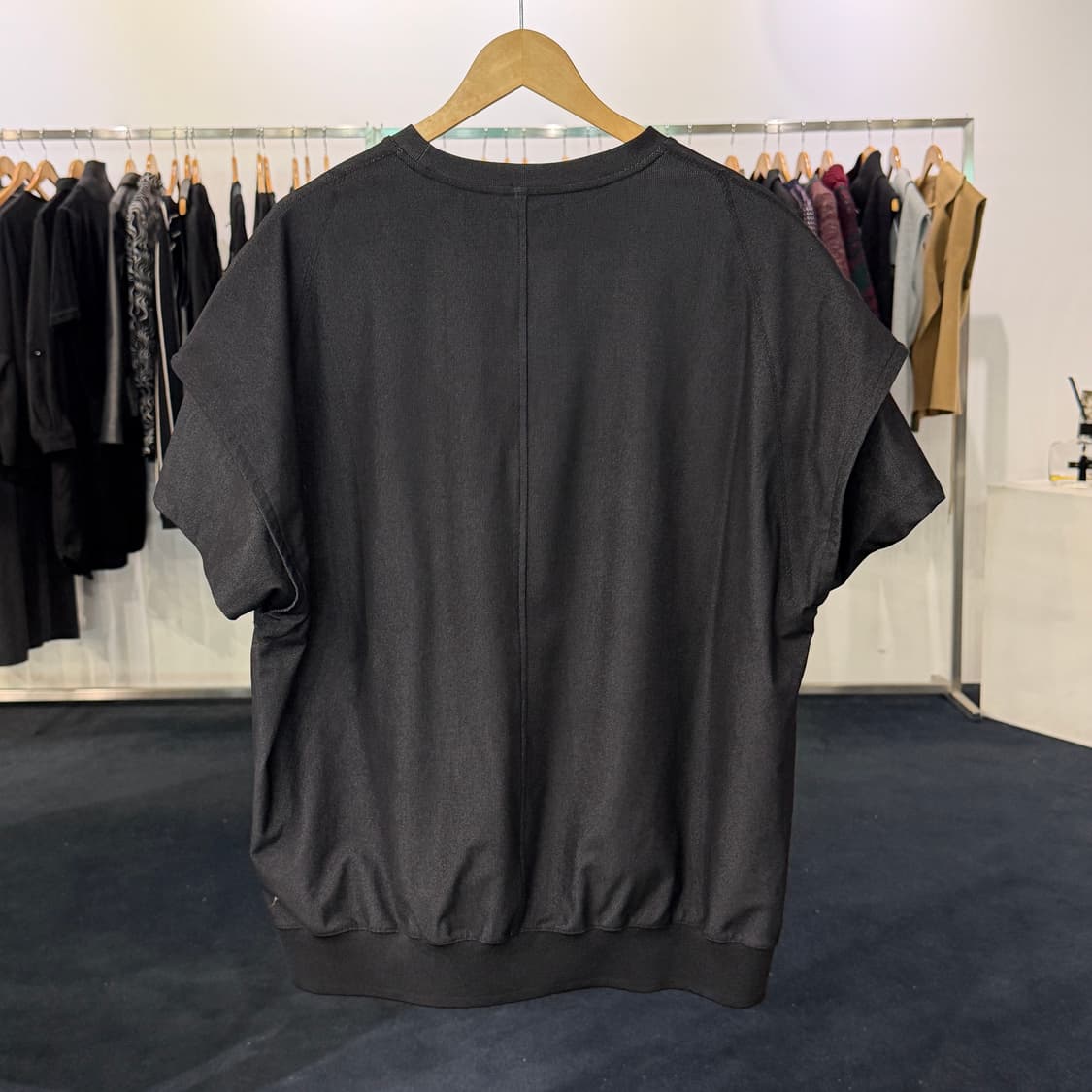 [100] 한섬 시스템 나일론 오버핏 반팔티 상품이미지2