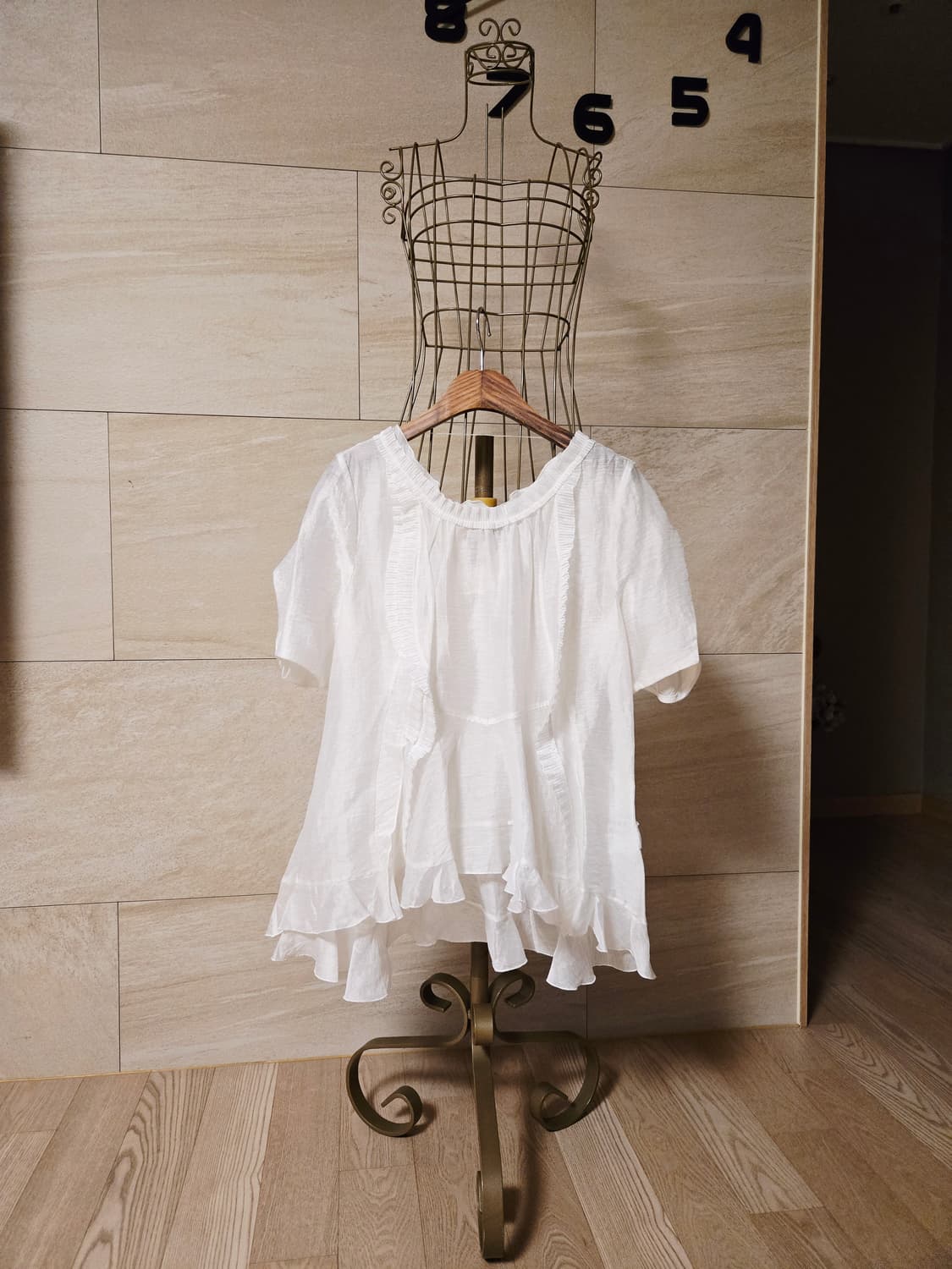 [82] MINE 마인 프릴 블라우스 2025 상품이미지4