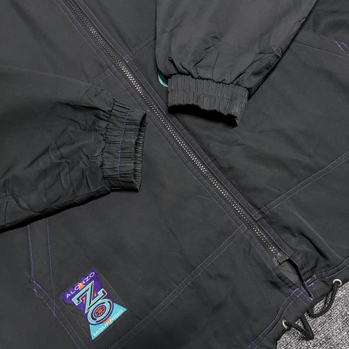 나이키 90's 알론조 누빔 점퍼 상품이미지2