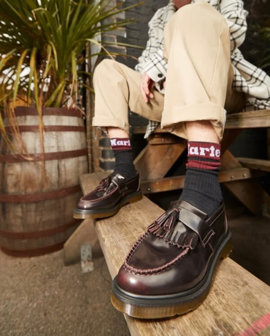 닥터마틴 아드리안 로퍼 체리레드 245/38 상품이미지3