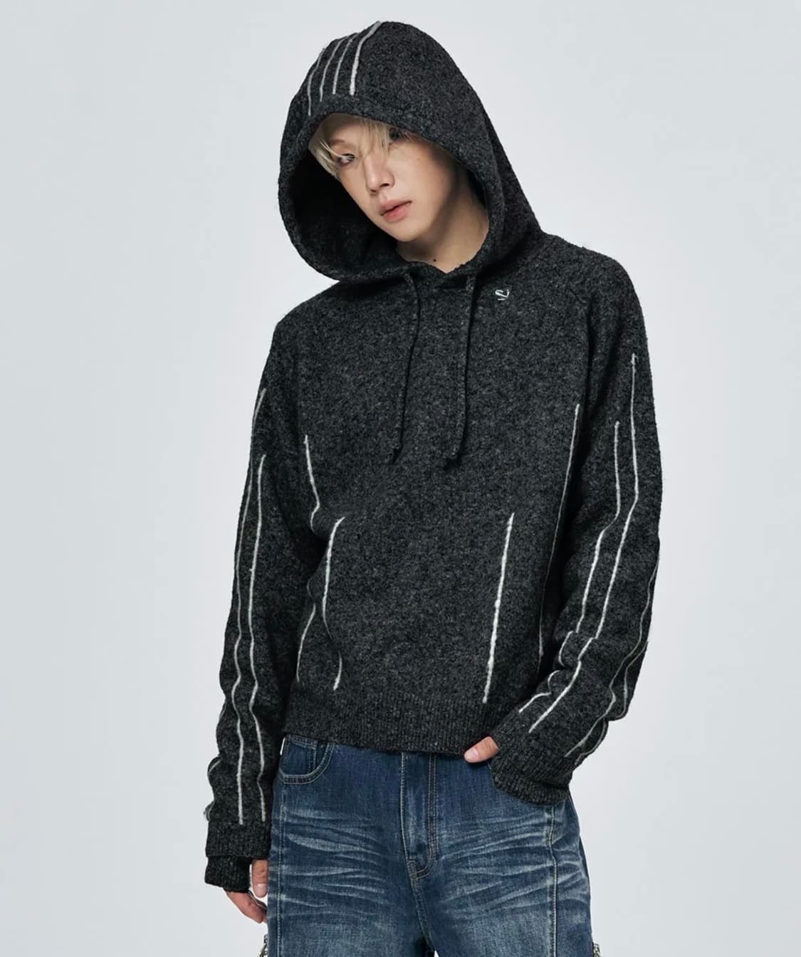 [새제품/L] 스키즘인듀싱 PARALLEL LINE HOODED SWEA 상품이미지1