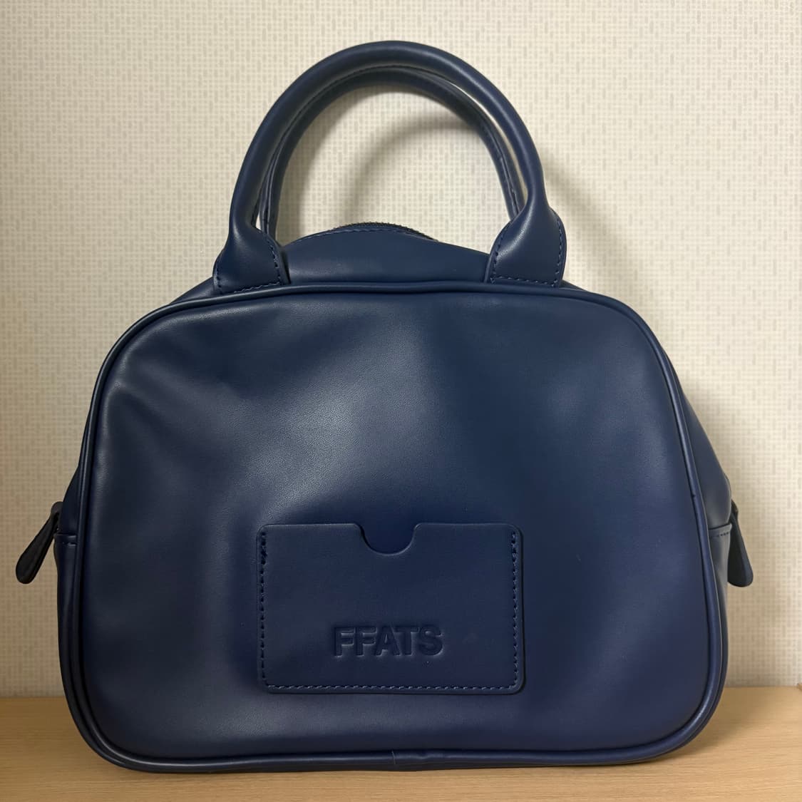 나이스고스트클럽 FFATS BOWL BAG NAVY 상품이미지1