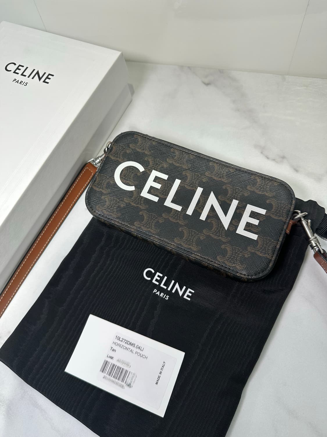[A+ 정품] 셀린느 호리존탈 파우치 크로스백 상품이미지1