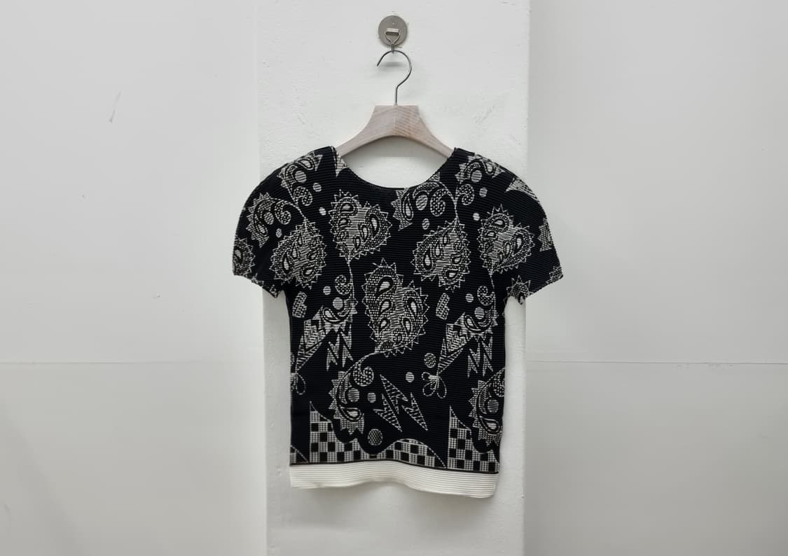  ISSEY MIYAKE 이세이미야 상품이미지1