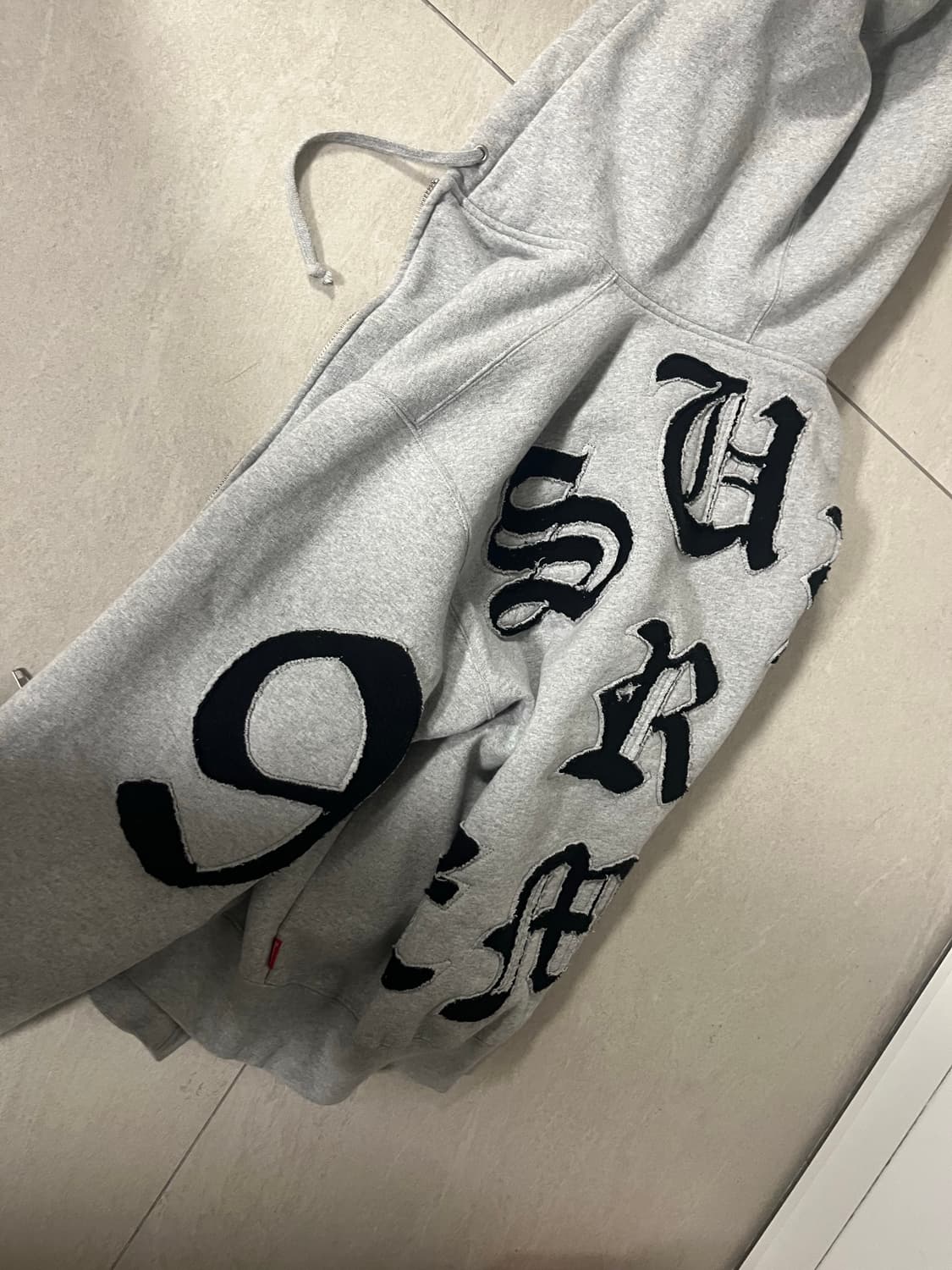 슈프림 25ss 후드집업 s size 상품이미지1