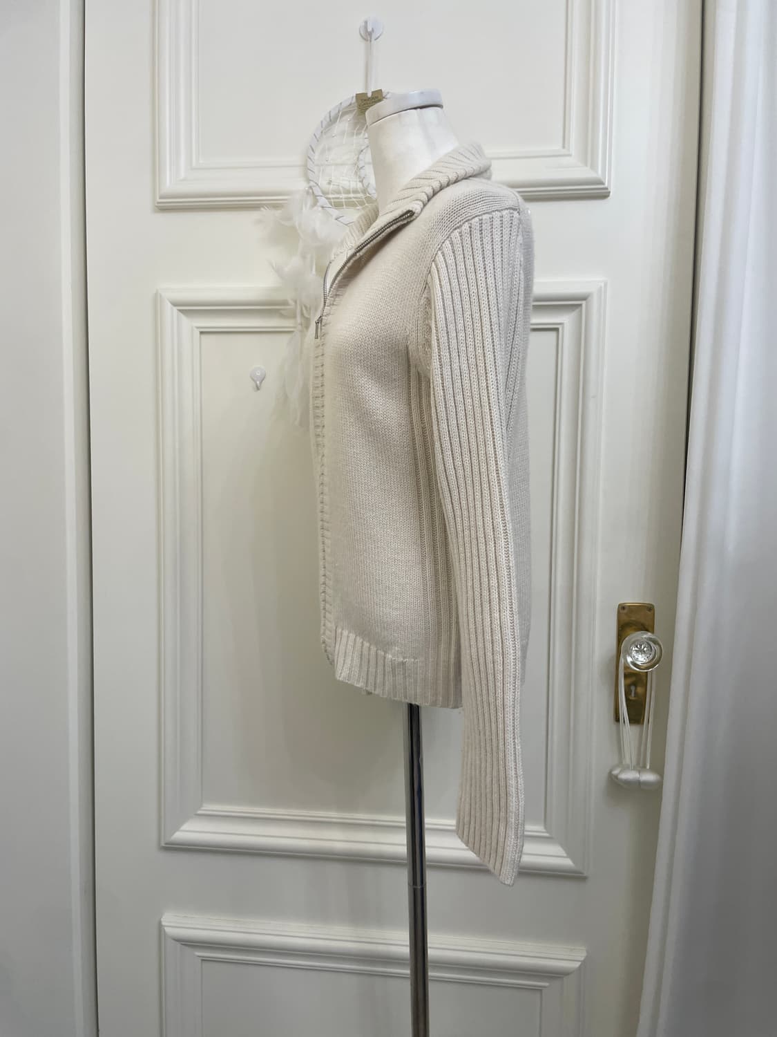 cool ivory sleeve rib collar zip-up 상품이미지2