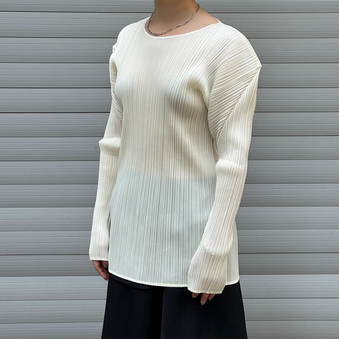 Ivory Long Sleeve Top 상품이미지8