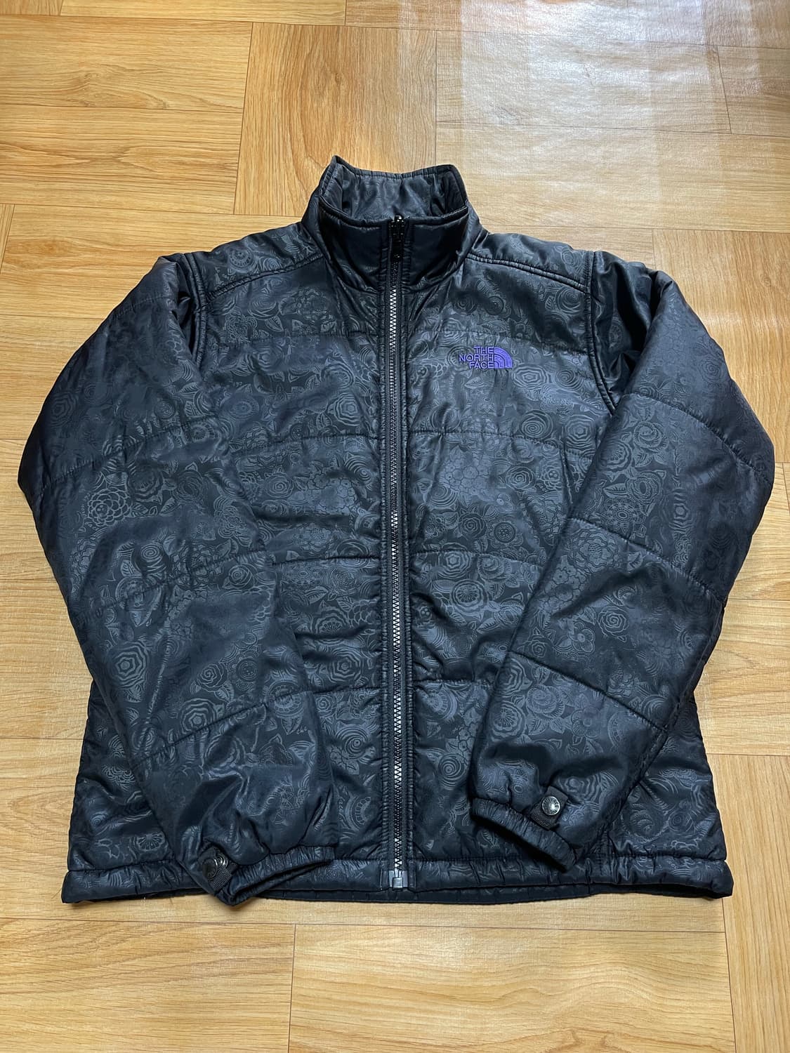 노스페이스 정품 여성용 내피용 패딩자켓 페이즐리패턴 85 상품이미지1