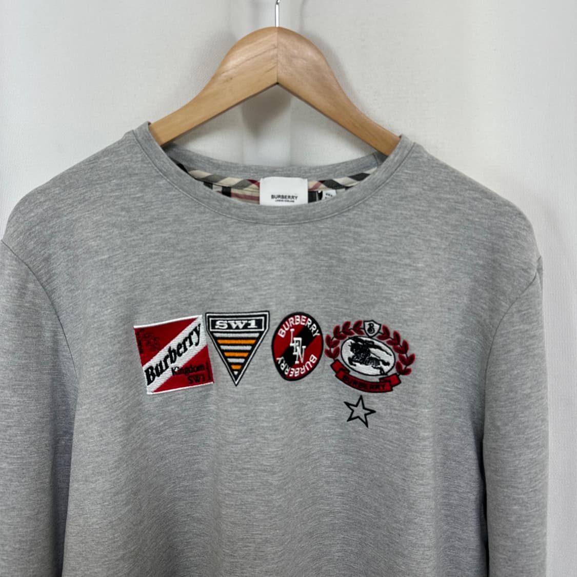   버버리 남자 스판 맨투맨 티셔츠  정품 XXXL  상품이미지2