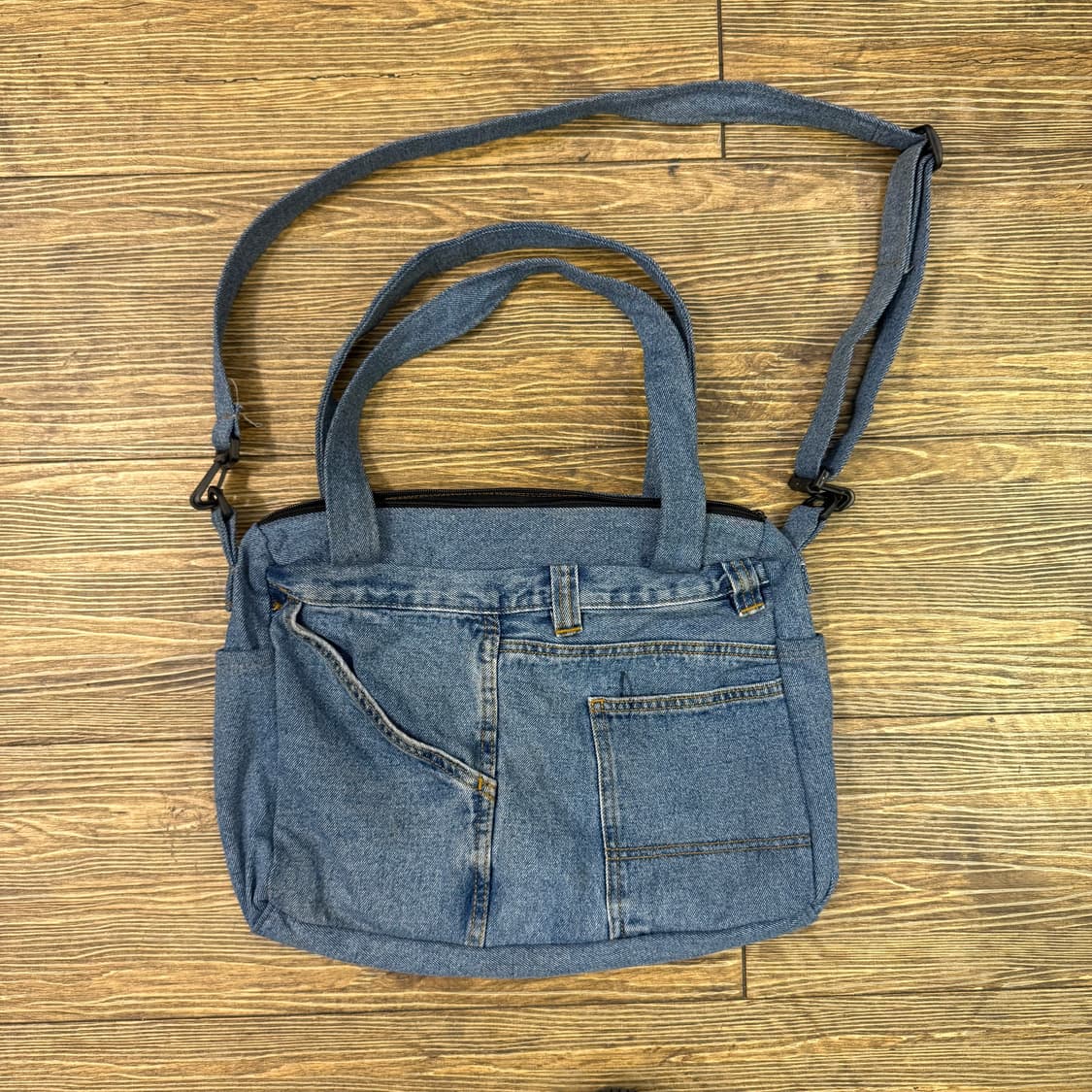 칼하트 리메이크 데님 크로스백 상품이미지4