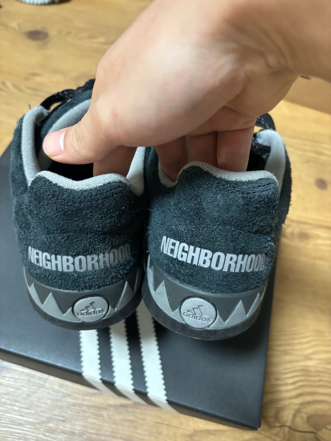 네이버후드x아디매틱 285 상품이미지2