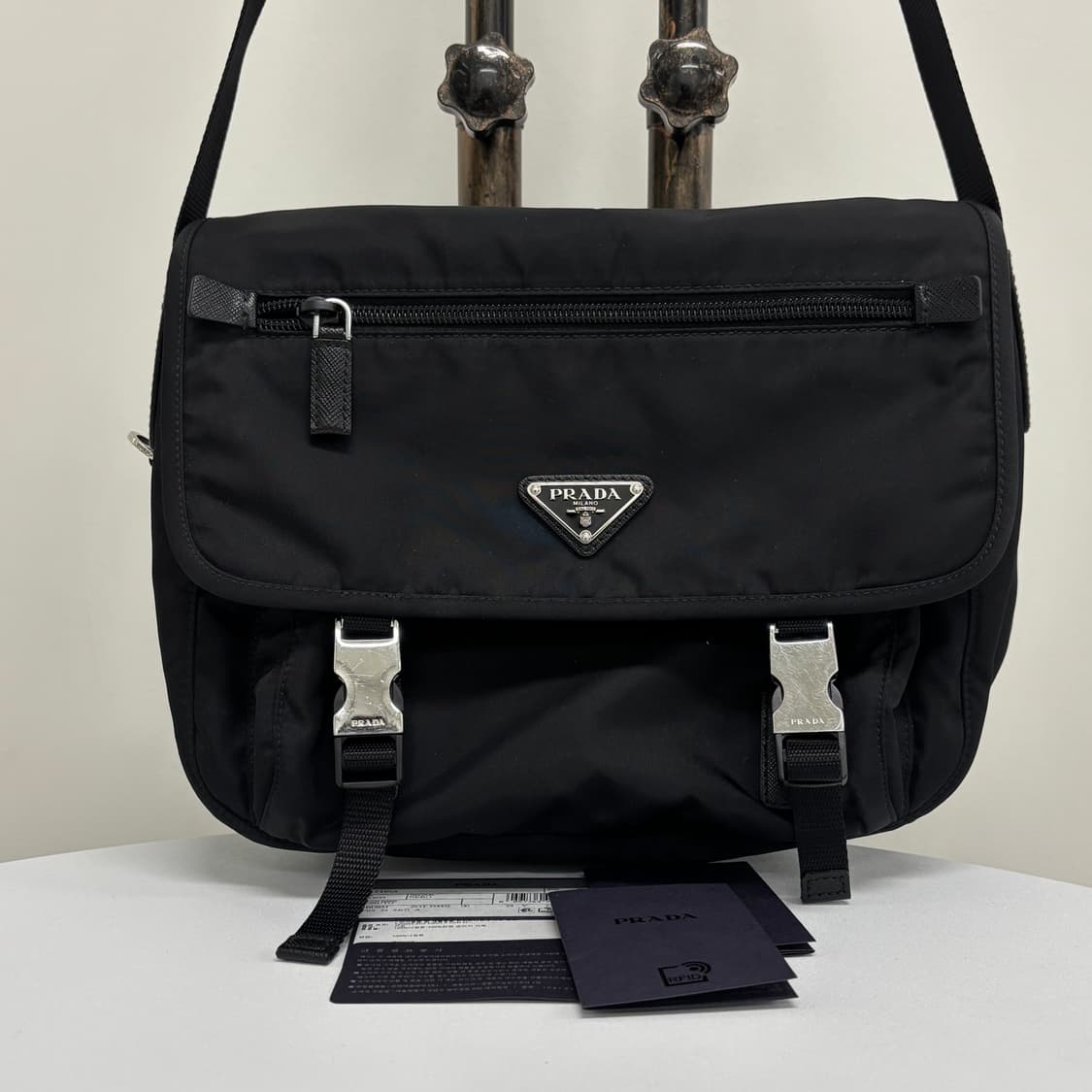 [OS]프라다 테수토 나일론 메신저백 상품이미지1