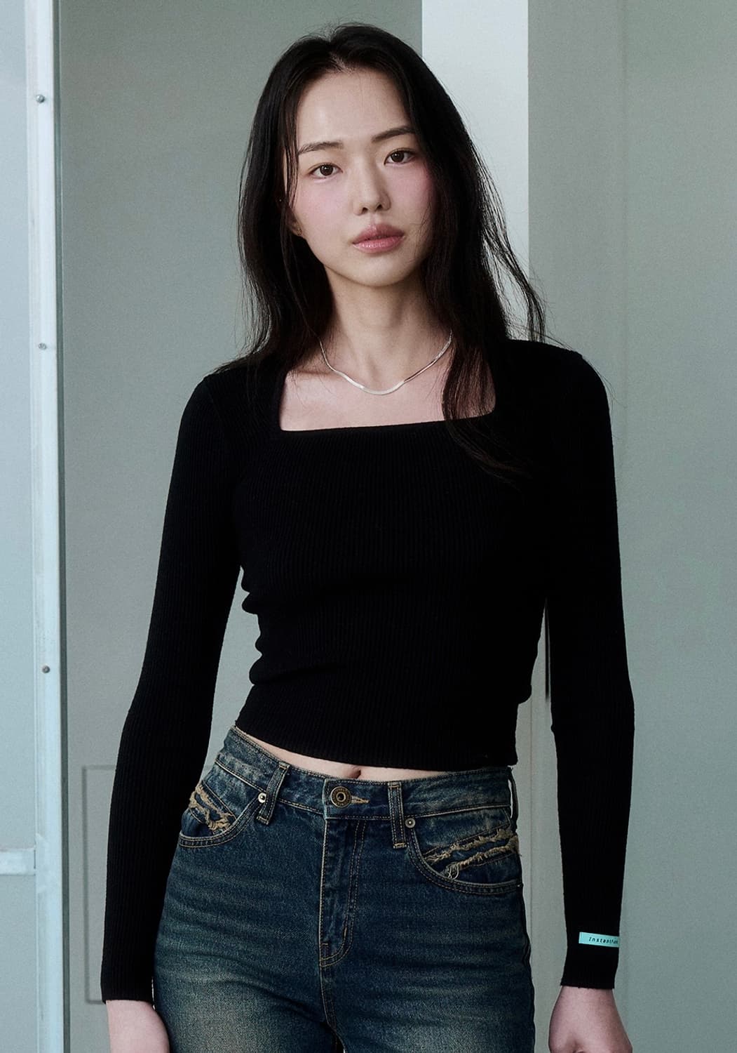 인스턴트펑크 스퀘어넥 니트 상품이미지2