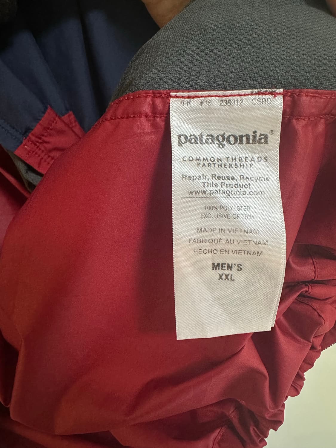 파타고니아 바람막이(2XL) 상품이미지4