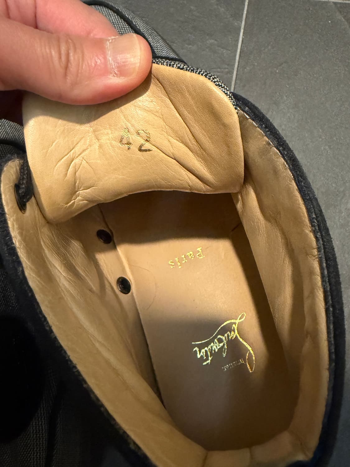크리스찬 루부탱(Christian Louboutin)  'Louis' 하 상품이미지3