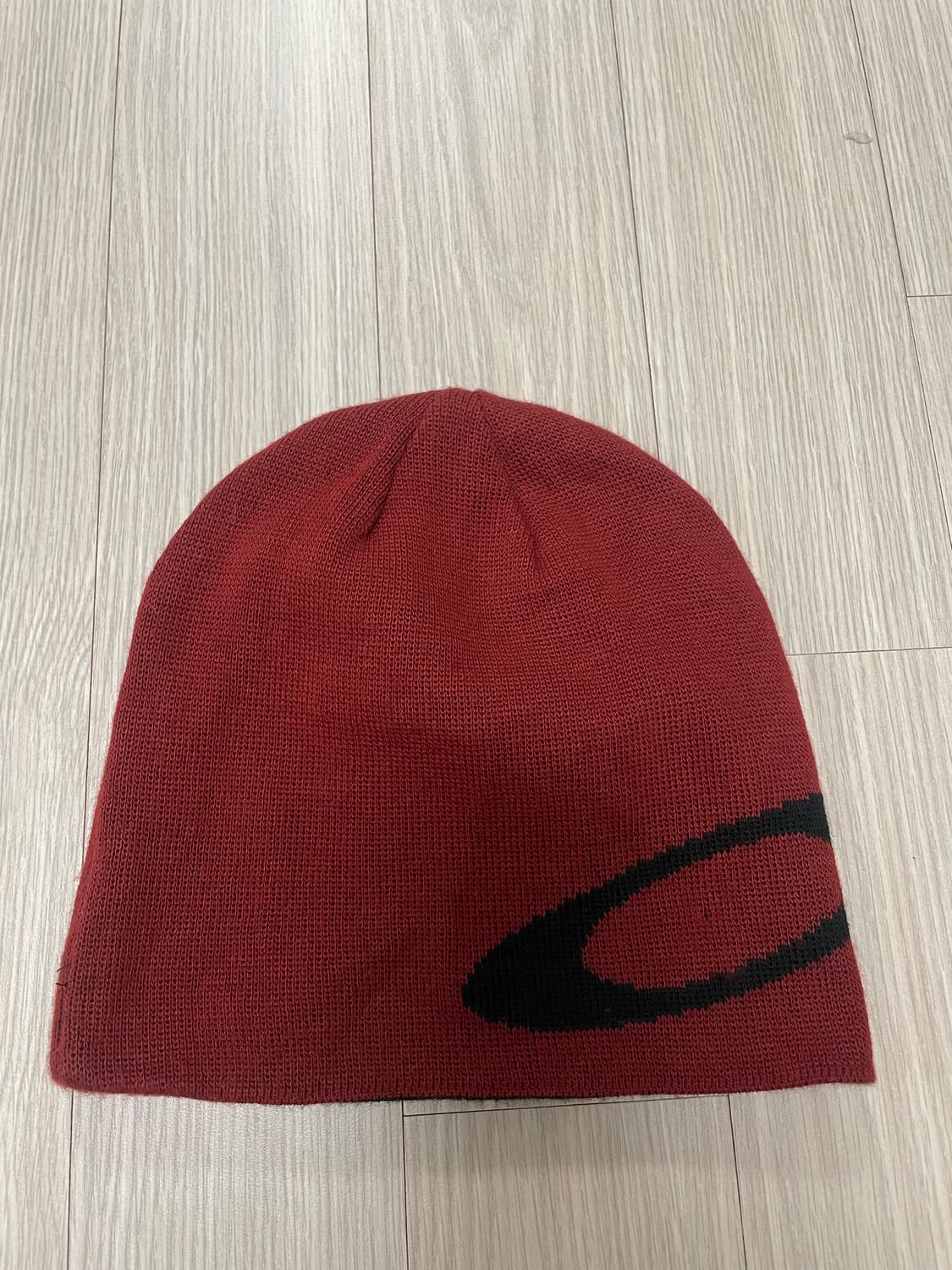 오클리 리버시블 비니 상품이미지1
