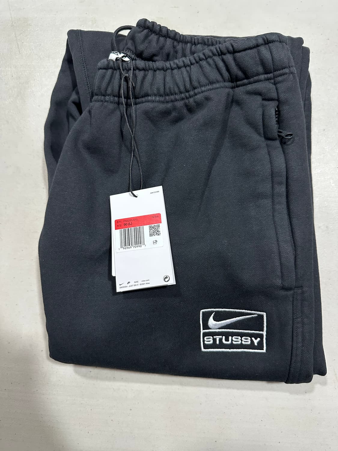 스투시 나이키 플리스팬츠 블랙 L사이즈 새상품 상품이미지4