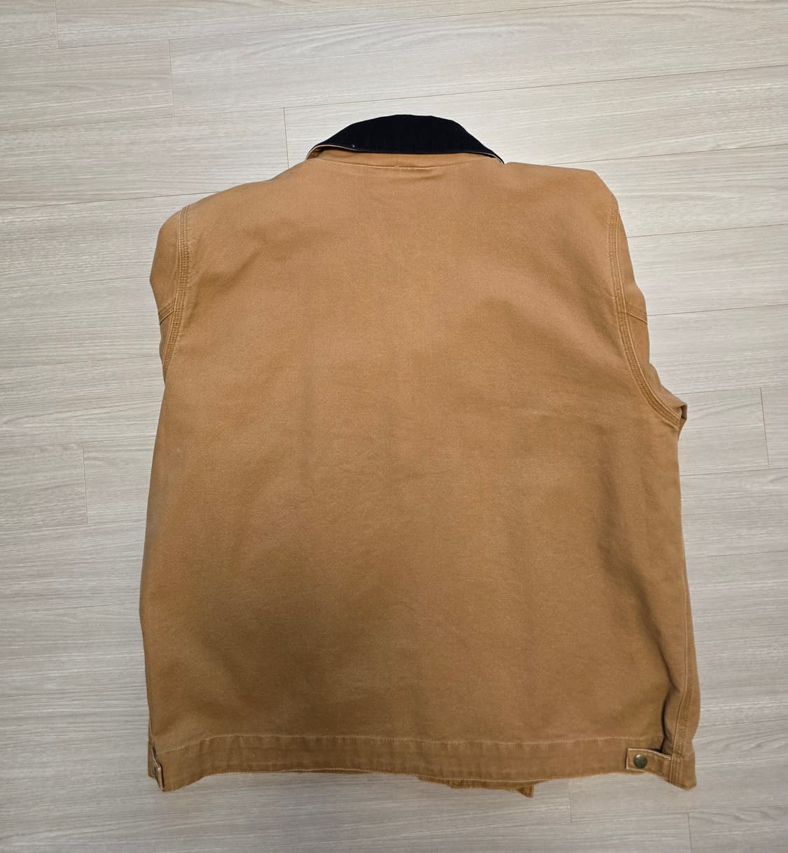 칼하트 디트로이트 자켓 팝니다 상품이미지3