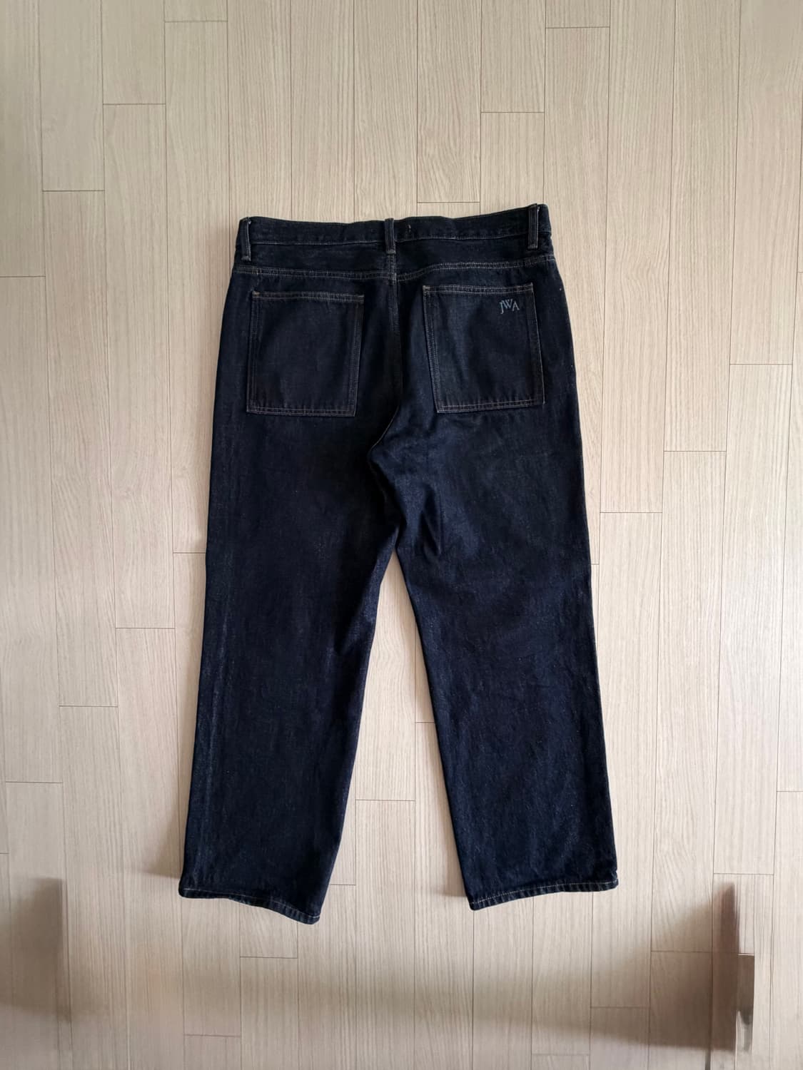 유니클로 jwa 바지 스트레이트진 인디고 컬러 팝니다 상품이미지2