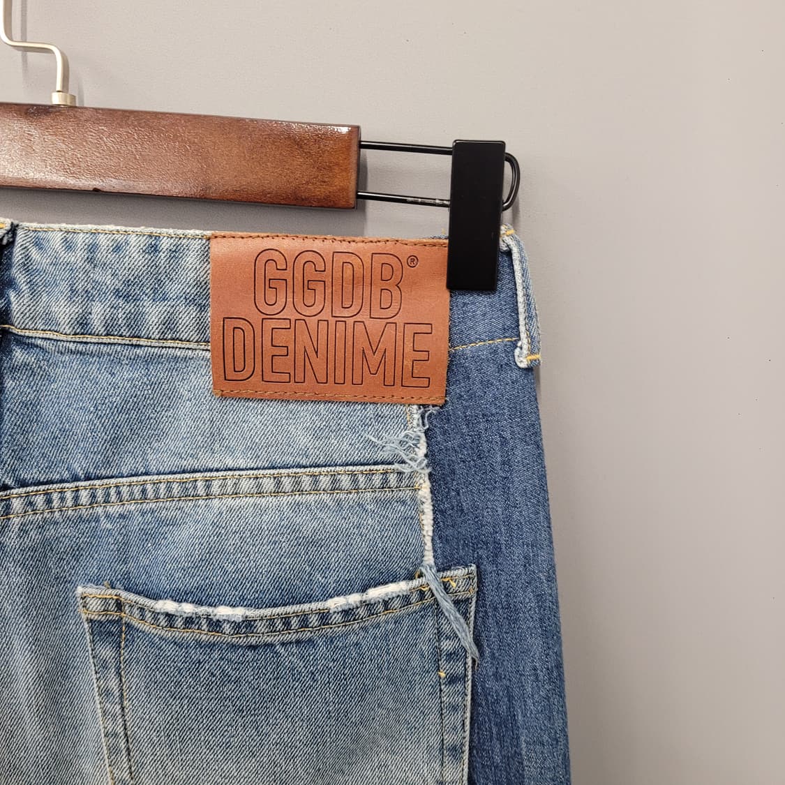 Golden Goose 골든구스 패치워크 데님 팬츠 상품이미지4