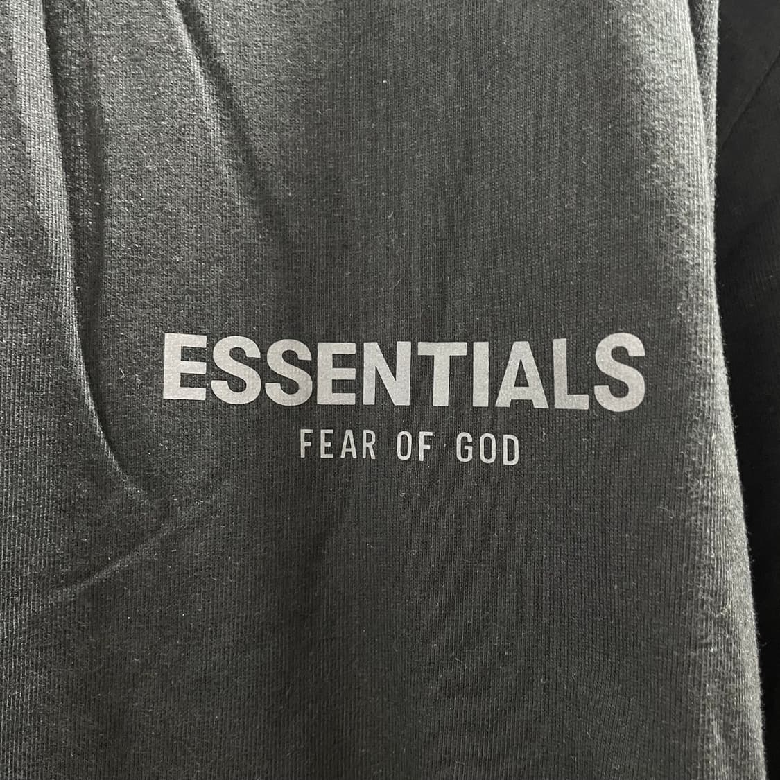 피어오브갓 에센셜/ 체스트 로고 숏슬리브 티셔츠 블랙/ L 상품이미지3