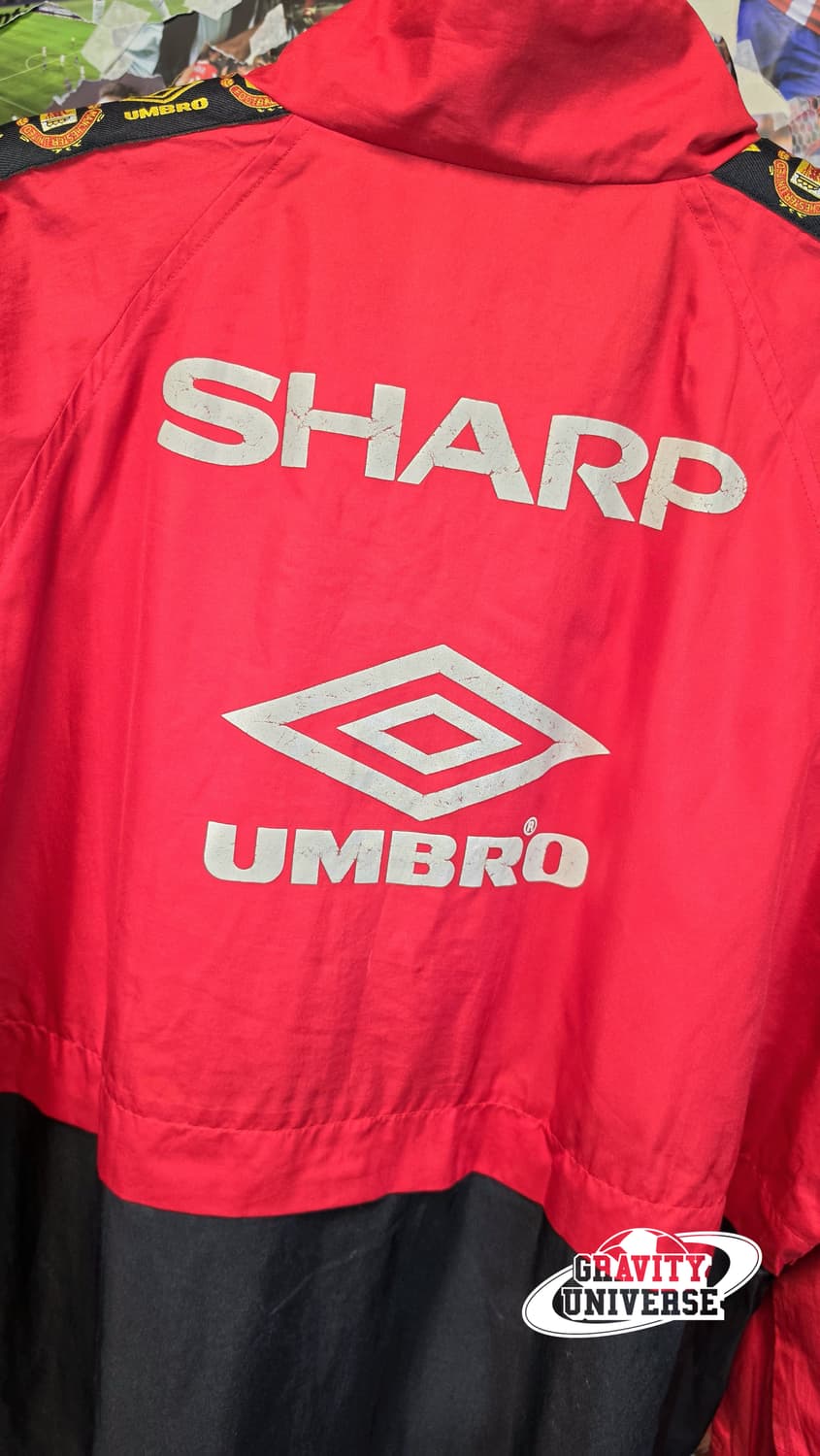 엄브로 96-97 맨유 OG 아노락 드릴탑 상품이미지4