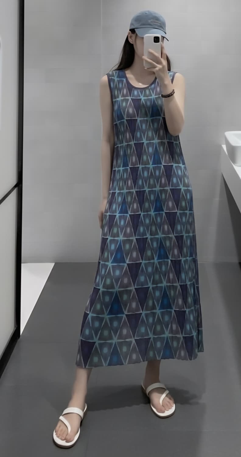 ISSEY MIYAKE 이세이미야케 플리츠 롱 원피스 패턴 민소매 상품이미지1