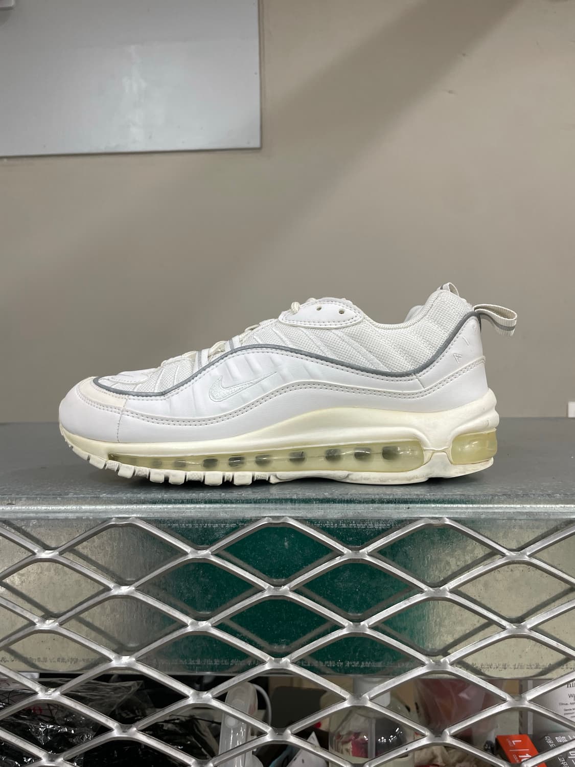 나이키 에어맥스 98 트리플 화이트 250 상품이미지1
