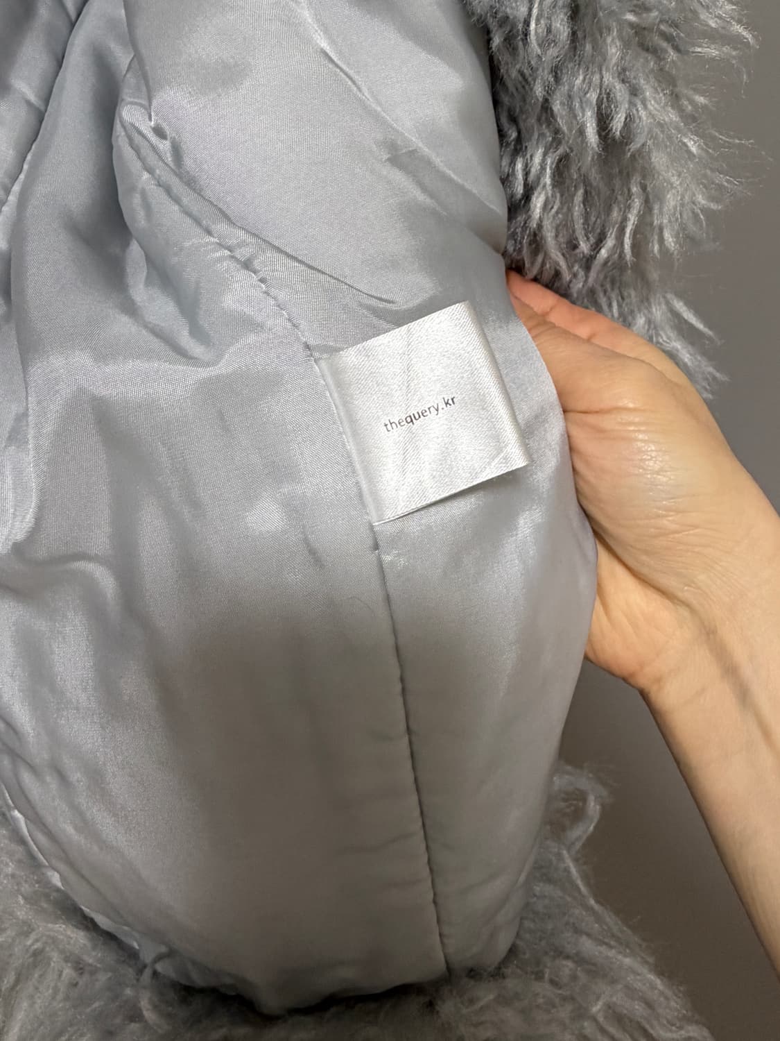 query 쿼리 오버듀플레어 faux 퍼 자켓 그레이 상품이미지7