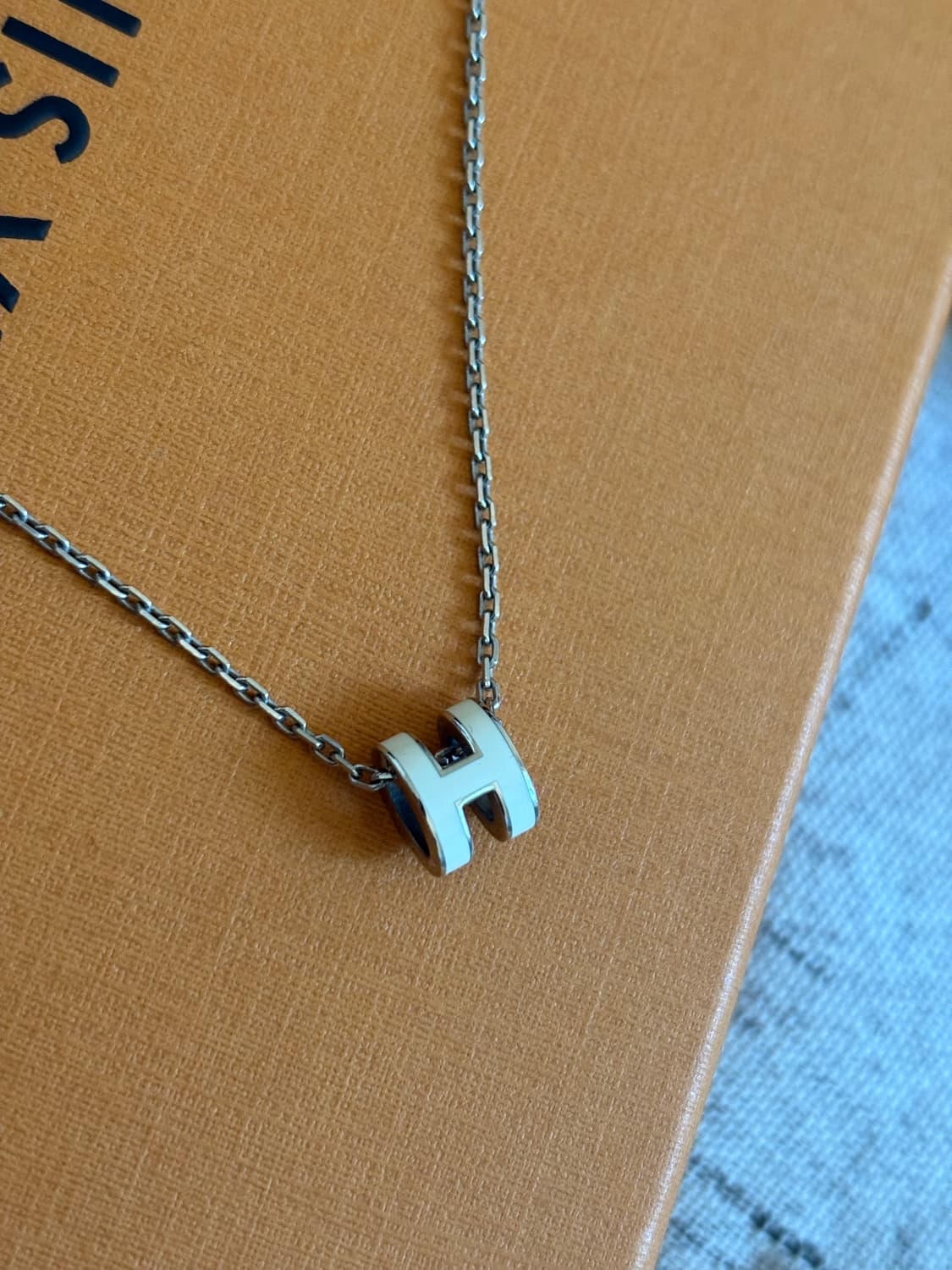 [새상품급]에르메스 미니 팝아슈 목걸이 상품이미지1