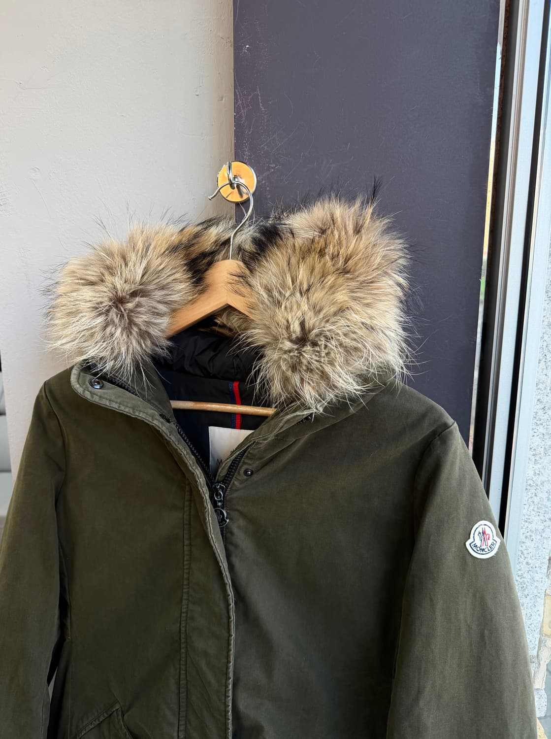 4/ 몽클레어 EVANTHIA 구스다운 퍼 야상 패딩 상품이미지5