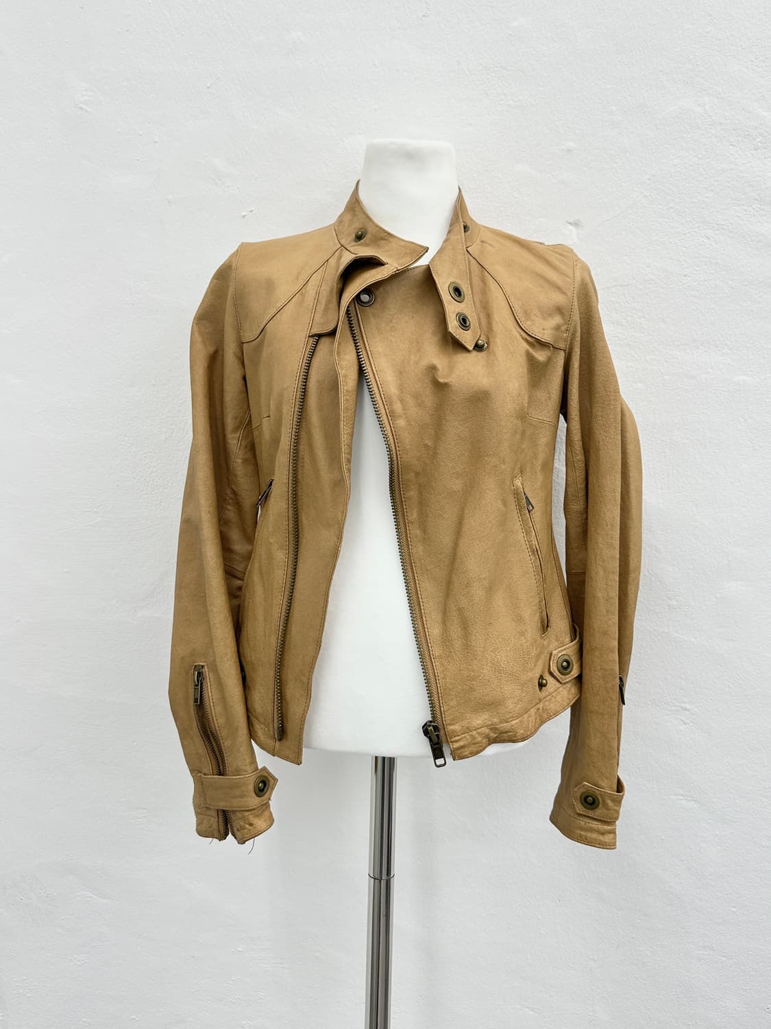 Spiral Girl asymmetric zipper pigskin le 상품이미지3