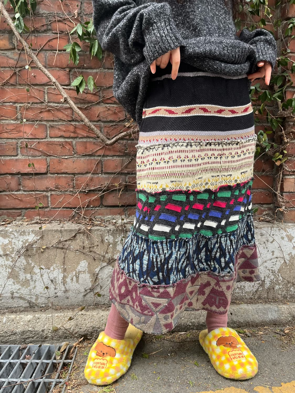 히피 패턴 니트 패치 스커트 상품이미지2