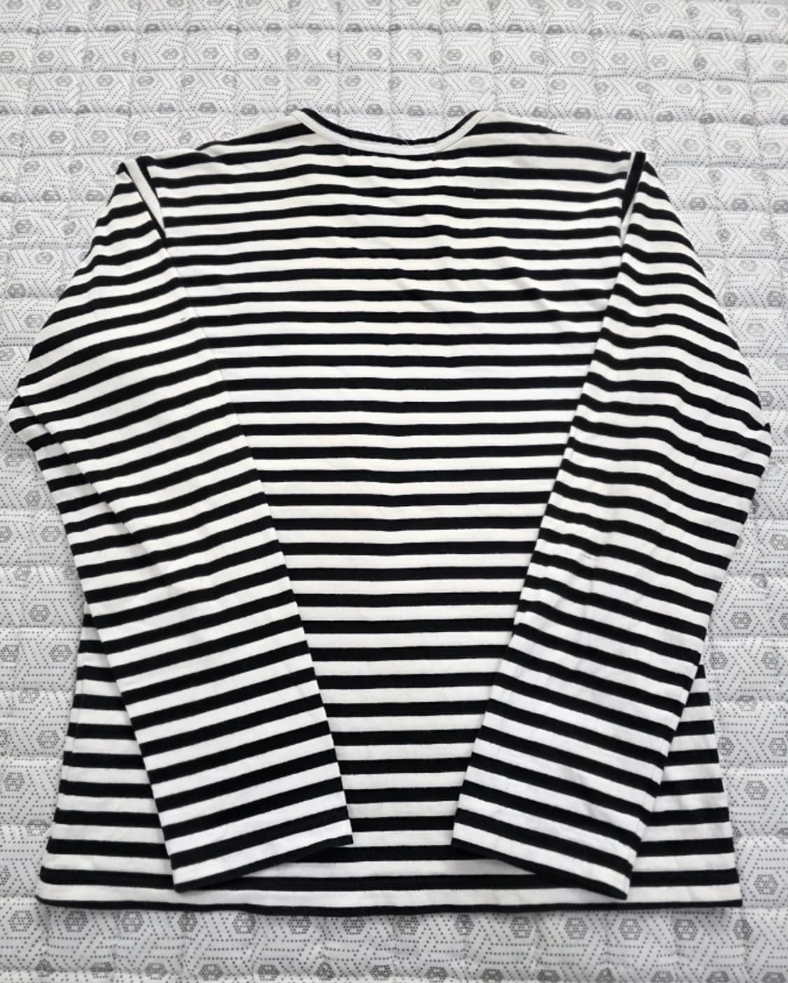 꼼데가르송 플레이 스트라이프 긴팔티 M 상품이미지4