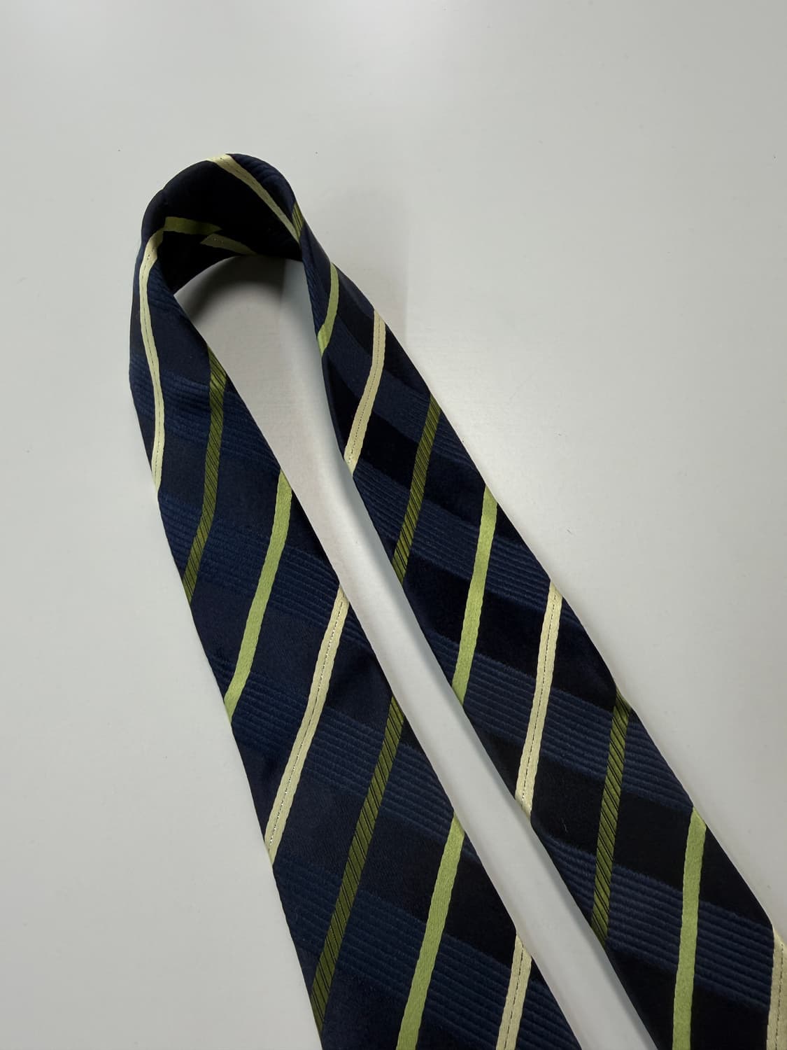 닥스(Daks) 실크 넥타이 9.3cm 상품이미지7