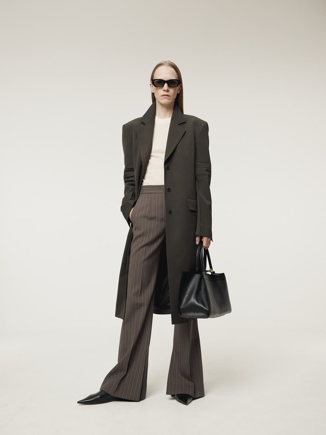 렉토 RECTO 슬리브 크리즈 울 코트 차콜 상품이미지2