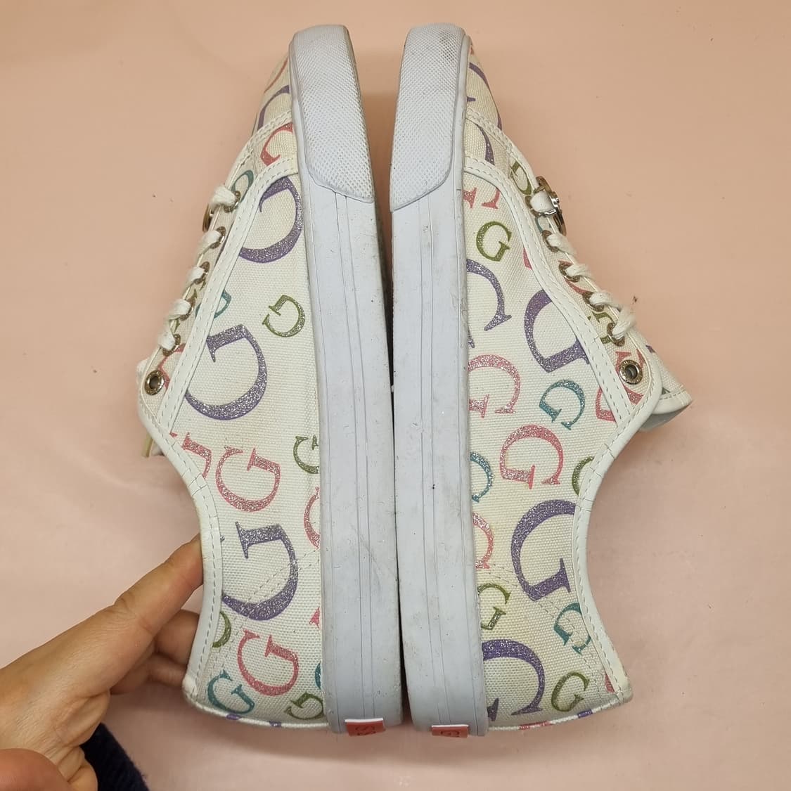 게스 남성스니커즈260 상품이미지4