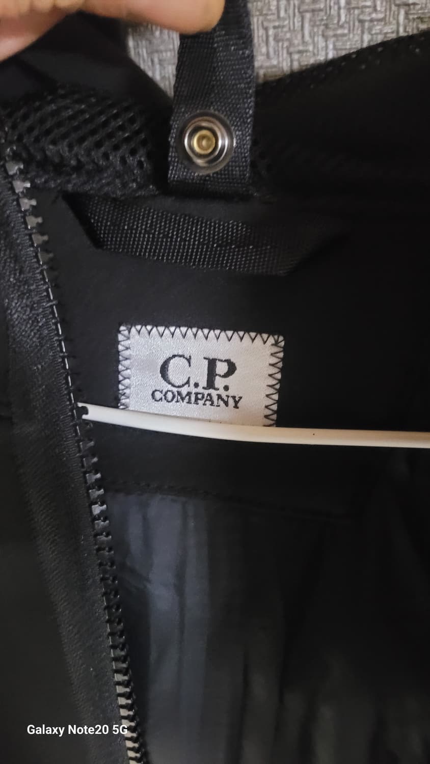 Cp컴퍼니 패딩조끼 상품이미지7